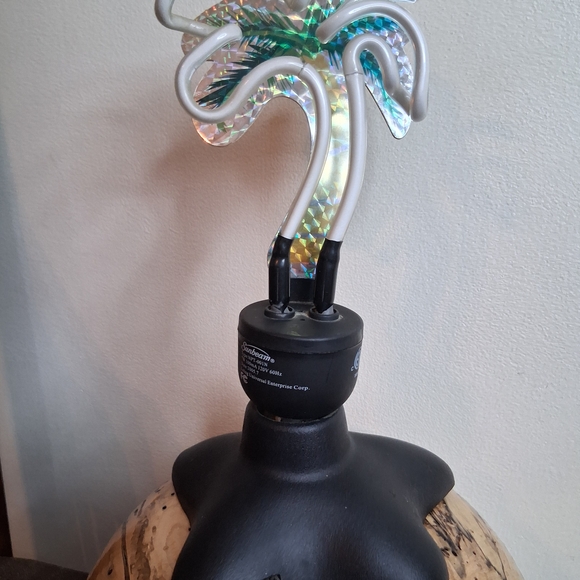 Sunbeam Palm Tree Light - Picture 3 of 10